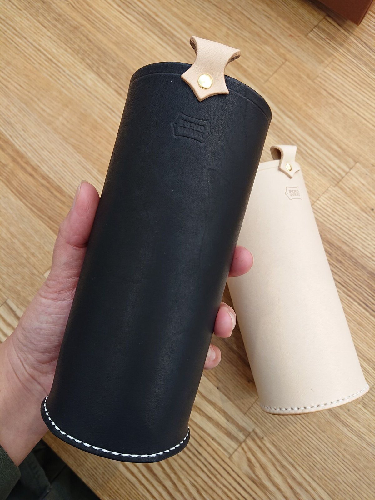 PINOWORKS CB缶レザージャケット カバー | アウトドアモンスター PINOWORKS CB缶レザージャケット カバー | アウトドアモンスター