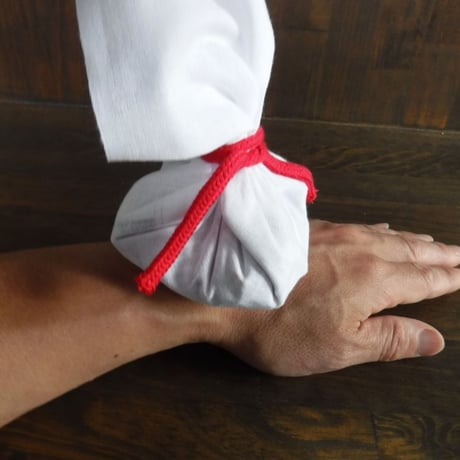 小石の温石＆伊勢の砂入りミニ砂枕セット　（温石の紐色選択可）