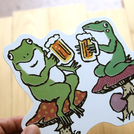 変形ポストカード（ダイカット）カエルがビールで乾杯