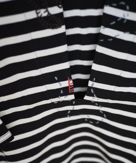 transit boder Tee -black-