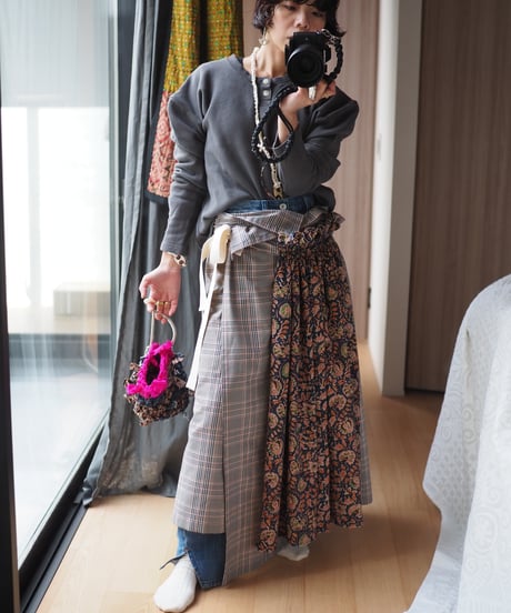 lots of gathers skirt -02