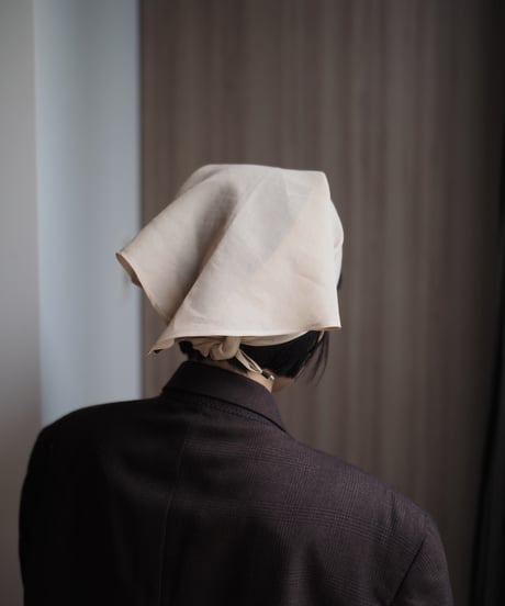 triangle head scarf