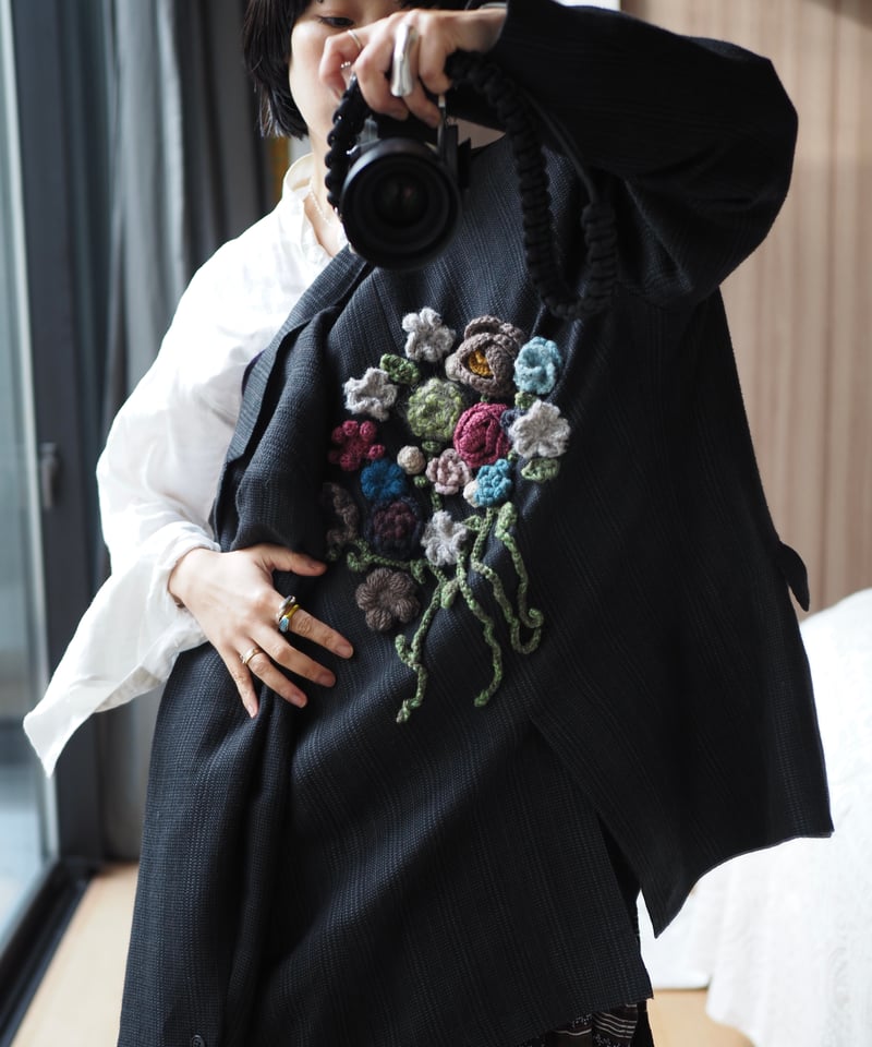 flower appliqué gentle JK BLACK CHECK | Y.A.Acc