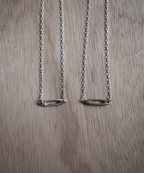 shuttle necklace