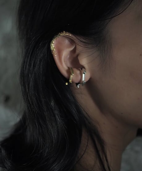 TOU earcuff -brass-
