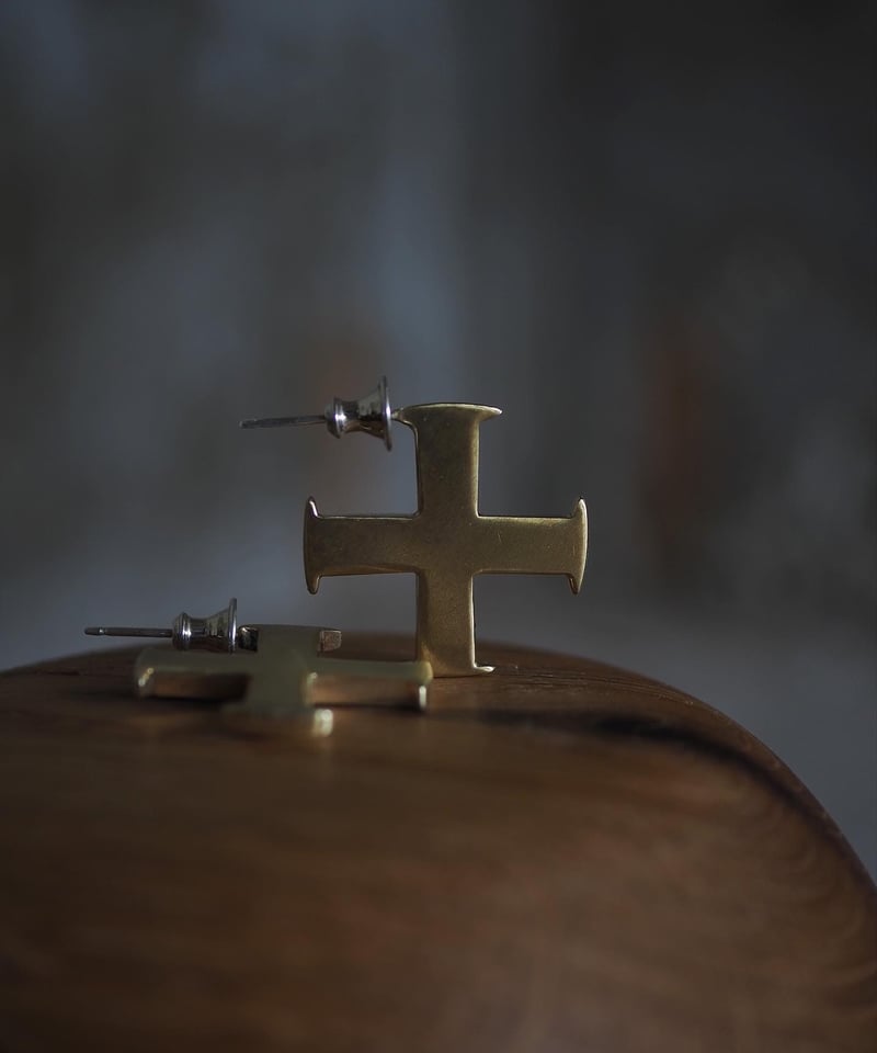 TOU pierced large -brass- | Y.A.Acc