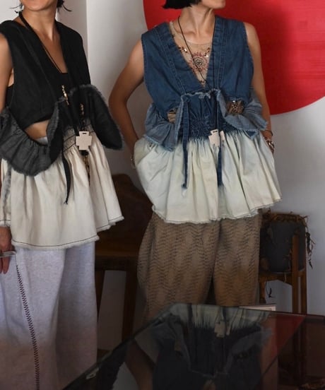157×Y.A.Acc lots of gathers blouse-BLACK-