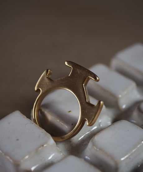 TOU ring -brass-