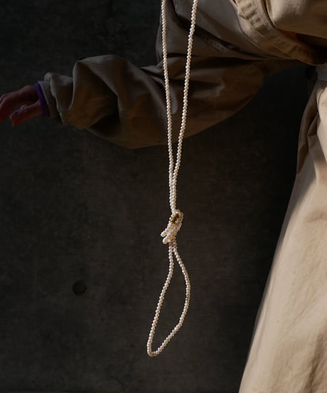 SP long pearl necklace