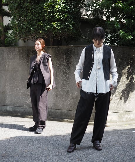 wool  tuck curve pants