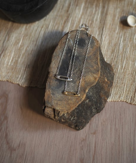 shuttle necklace