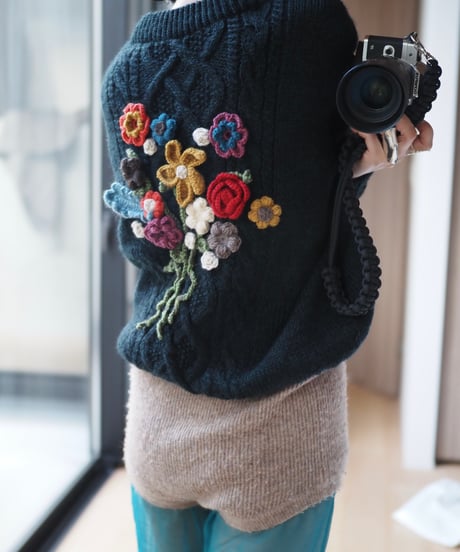 flower appliqué knit DARK GREDN