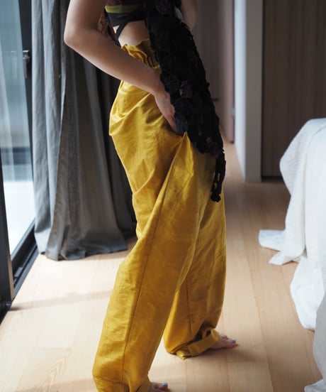 India silk curb pants -山吹色-