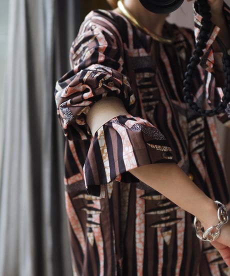 batik bell sleeve blouse -cocoa-