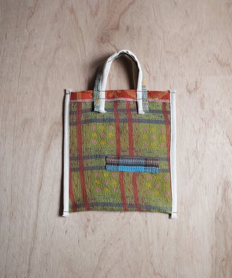 quilt tote bag middle