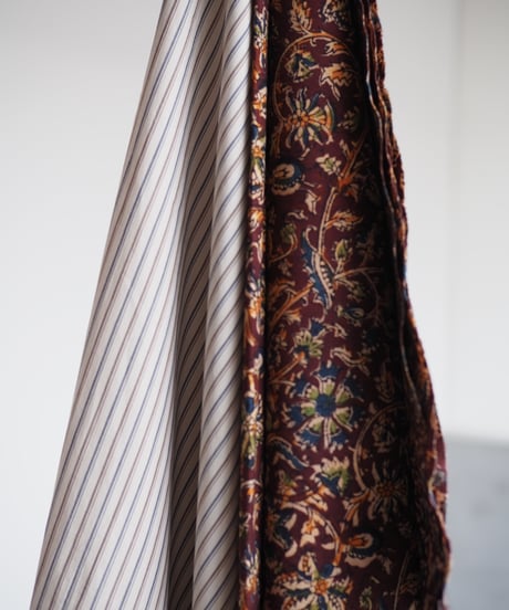 lots of gathers skirt -01