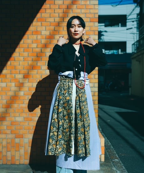 lots of gathers skirt -02