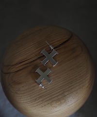 TOU pierced large  -silver-