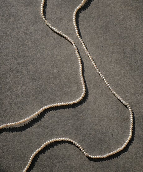 SP long pearl necklace