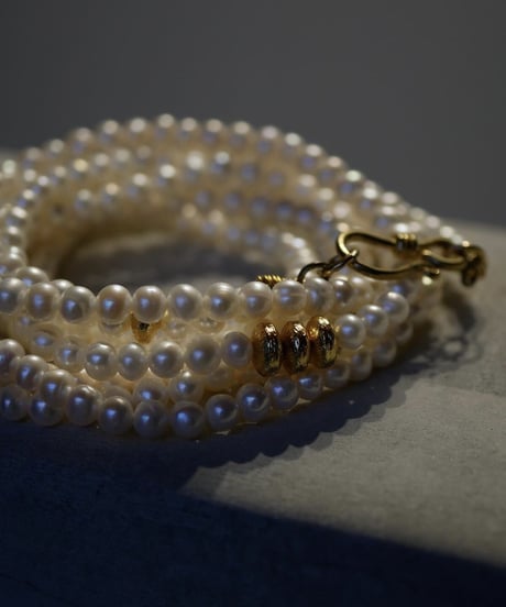 SP long pearl necklace