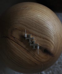TOU pierced small  -silver-