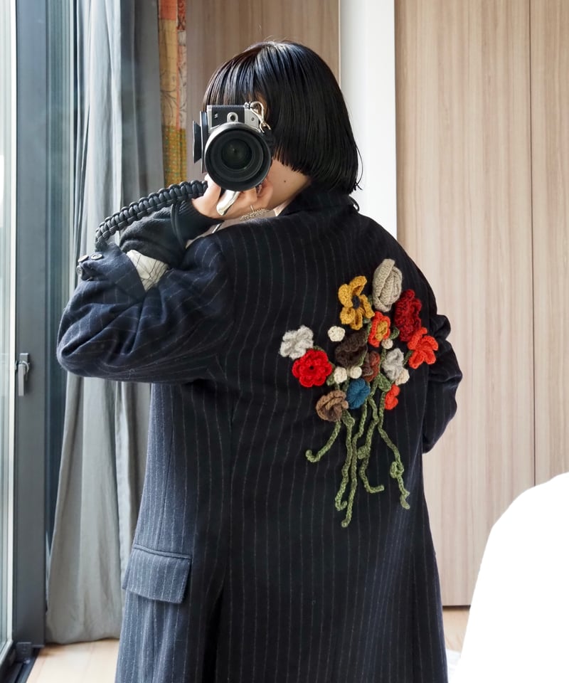 極綺麗‼️フラワープリント✨42 ジップアップ 花柄ジャケット 羽織り◎レオナール 極綺麗‼️フラワープリント✨42 ジップアップ 花柄ジャケット 羽織り