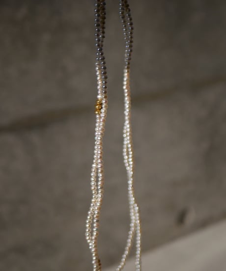 SP long pearl necklace