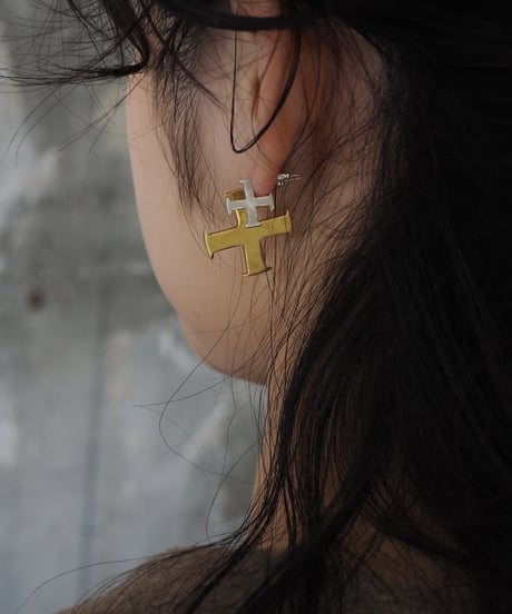 TOU pierced small  -silver-
