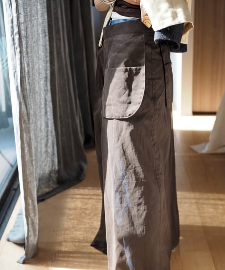 sheer over skirt ーBROWNー