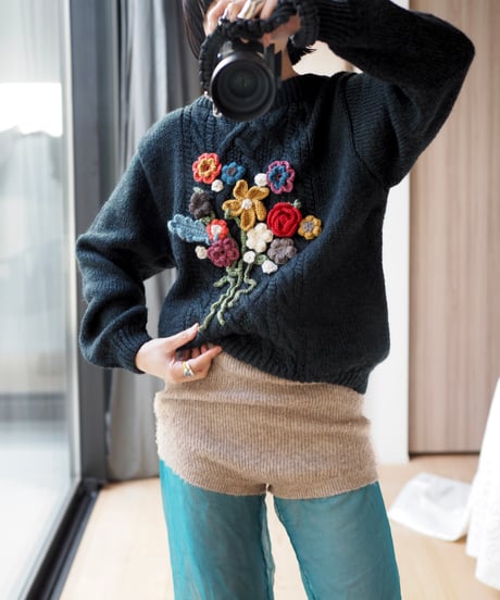 flower appliqué knit DARK GREDN