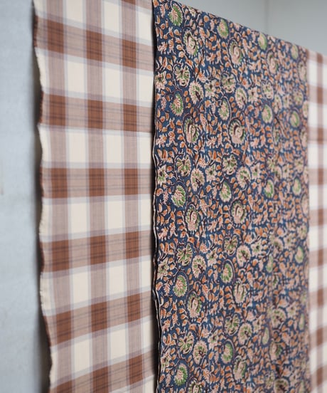 lots of gathers skirt -02