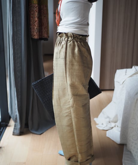 India silk curb pants -gold-