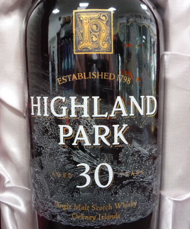 ハイランドパーク30年 オールドボトル 750ml | Hashimotoya ハイランドパーク30年 オールドボトル 750ml | Hashimotoya