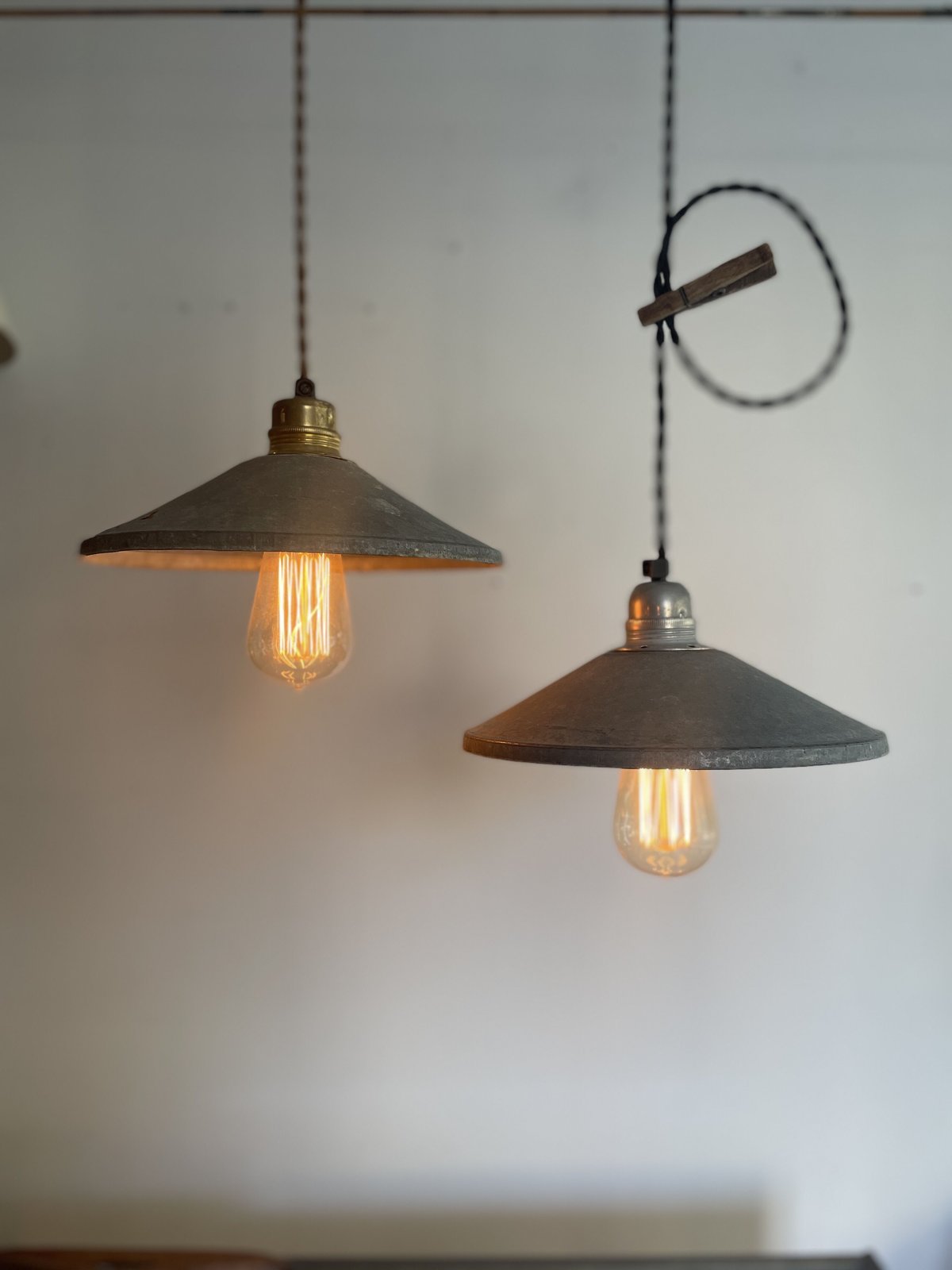 ブリキのランプシェード ペンダント 【残り1】 | antiques miyawaki mo