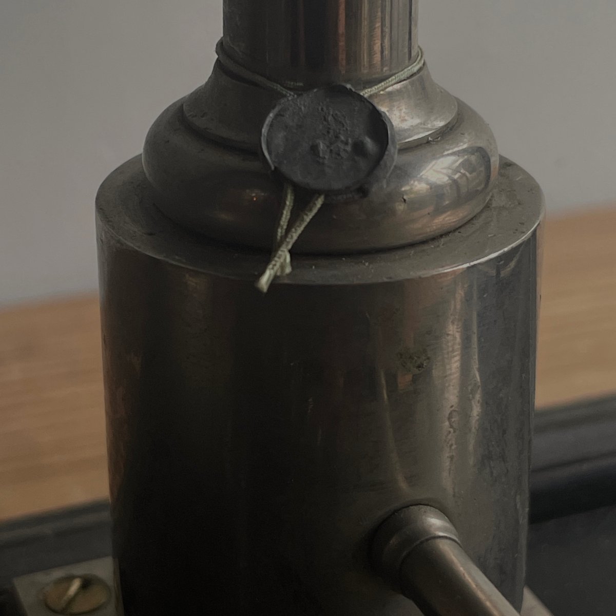 ガラスケースの天秤 | antiques miyawaki modern