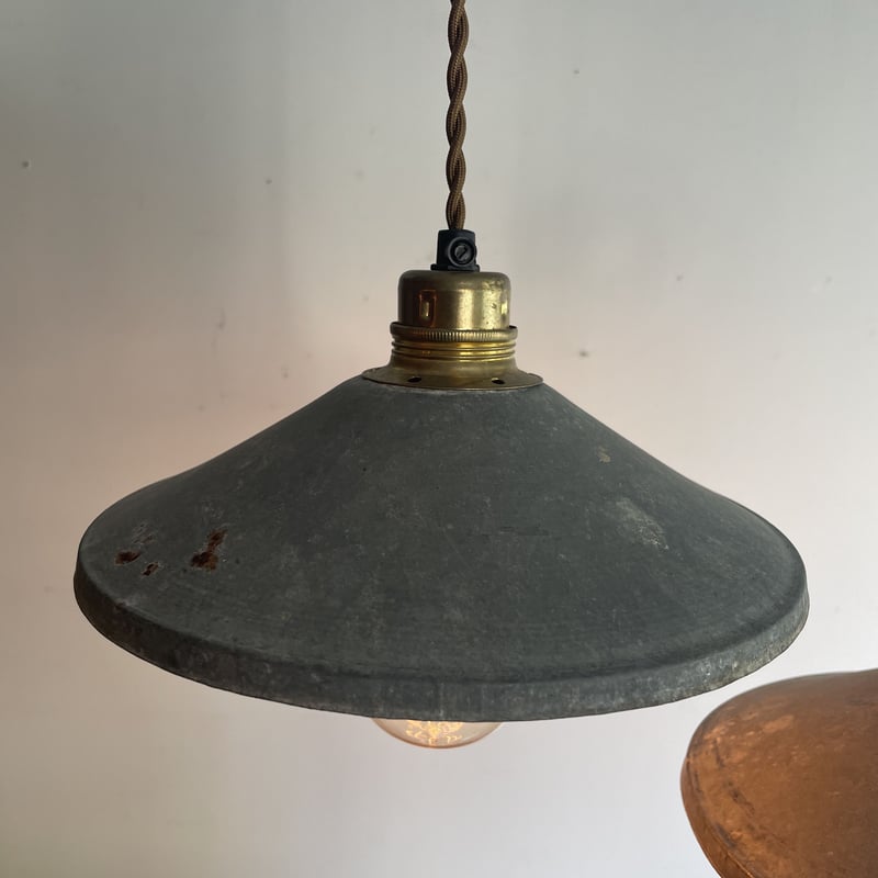 ブリキのランプシェード ペンダント 【残り1】 | antiques miyawaki mo