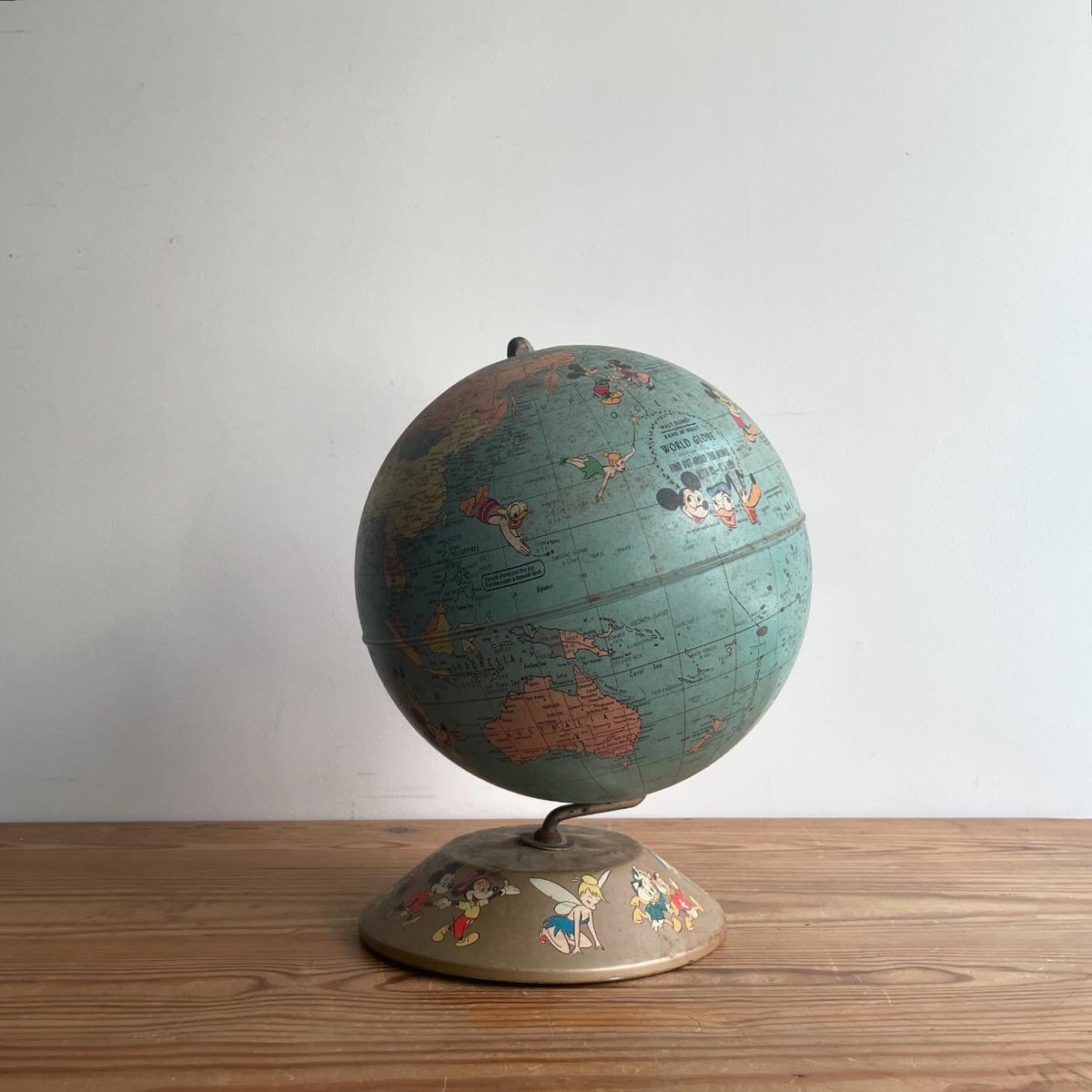 Disney - ディズニー地球儀   アンティーク Disney 地球儀 c.1960 | antiques miyawaki modern