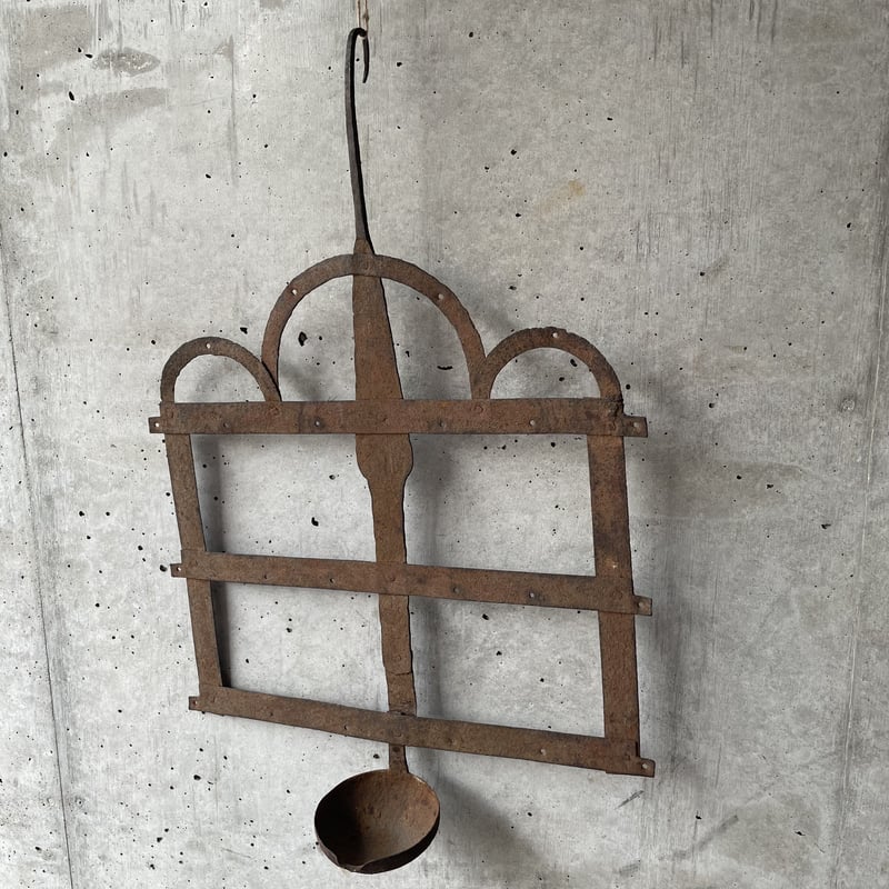 壁掛けのオイルランプ 18C | antiques miyawaki modern