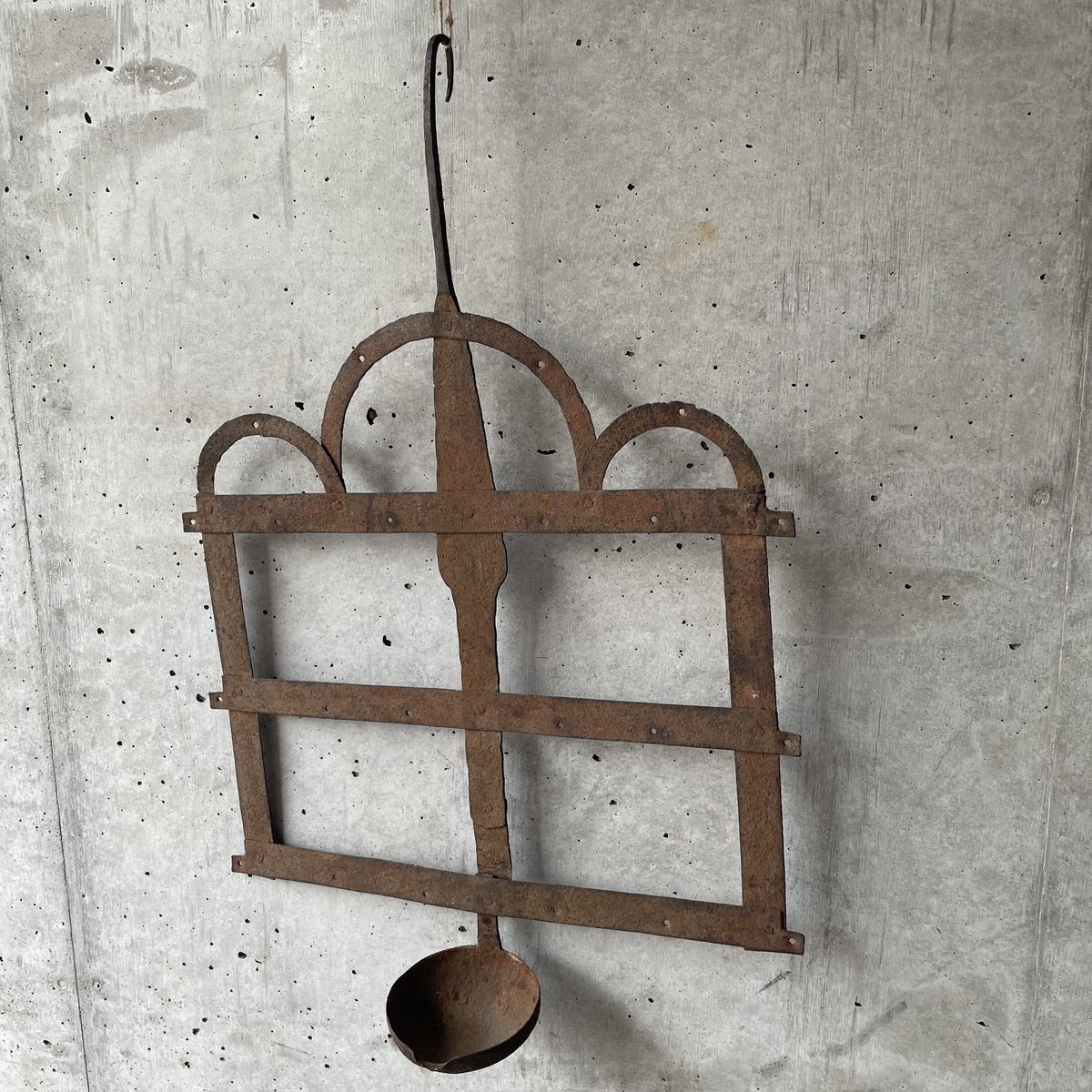 壁掛けのオイルランプ 18C | antiques miyawaki modern