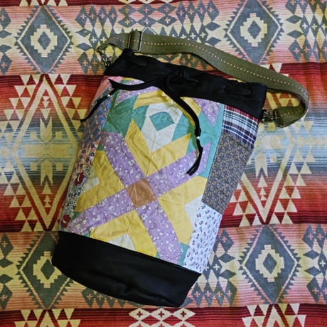 Nasngwam. 『VINTAGE QUILT BONSACK（BLACK）』