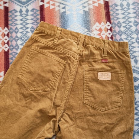 Nasngwam. 『SOUTH FLARE PANTS（GOLD）』