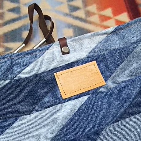 Nasngwam. 『SACOCHE（DENIM）』