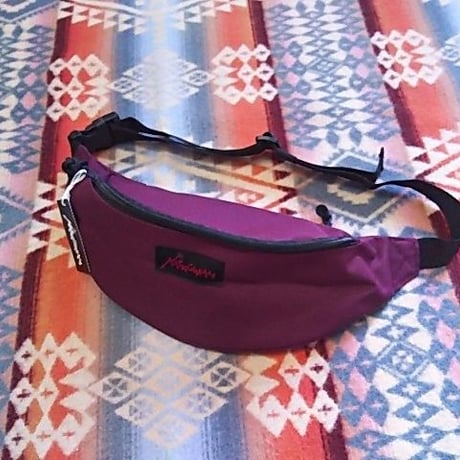 Nasngwam. 『80’s LOGO POUCH（4COLOR）』