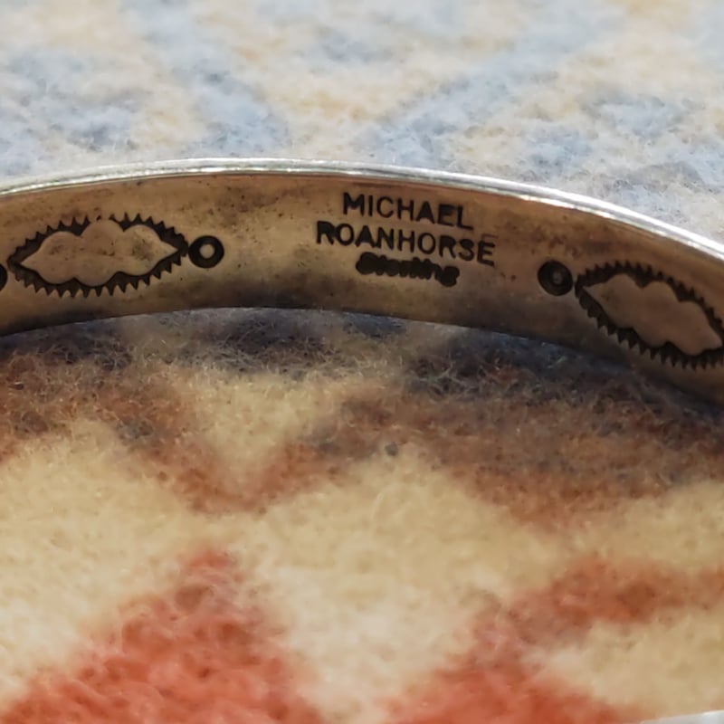 NAVAJO 『BANGLE （Michael Roanhorse）』 | S K U（スクゥ）