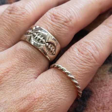 NAVAJO 『925SILVER RING（NARROW TWIST）』