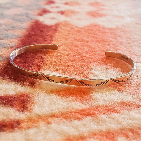 NAVAJO 『925SILVER NARROW BANGLE（FLAT）』