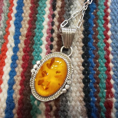 NAVAJO 『AMBER（琥珀） NECKLACE』