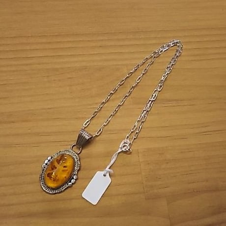 NAVAJO 『AMBER（琥珀） NECKLACE』