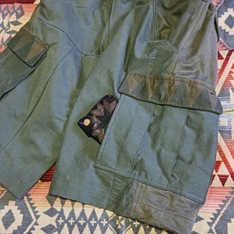 Nasngwam. 『BARBARIAN CARGO SHORTS（OLIVE） Lサイズ』