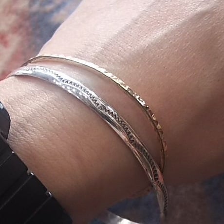 NAVAJO 『925SILVER BANGLE』